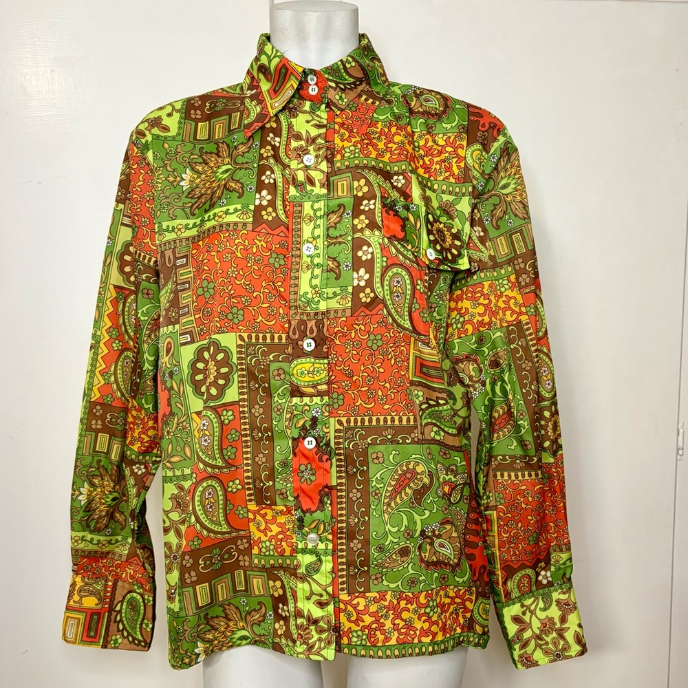Vintage 70s Skyr Green Orange Funky Print Nylon Button Up Dagger Collar Shirt